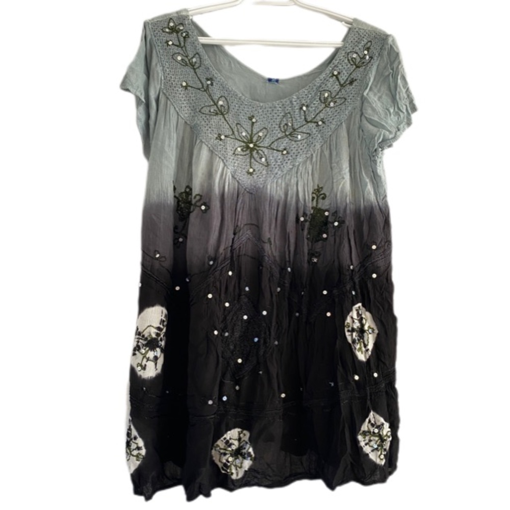 Sunflower Embroidered Lightweight Flowy Bohemian Tunic Top Beach Summer Hippie